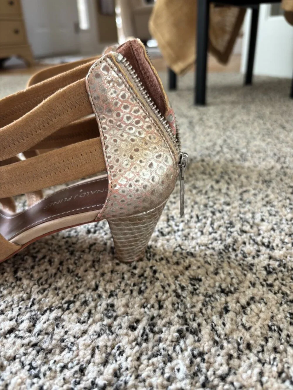 Donald Pliner zip back sandals--size 7.5
